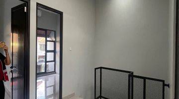 Gambar 5 Rumah  Semi Furnished Baru & Cakep di Sewakan Bintaro Jaya