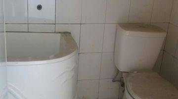 kamar mandi rumah di komp. bentang padalarang,