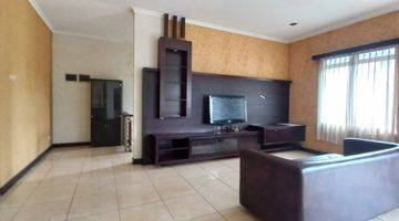 Gambar 2 Rumah di Kota Baru Parahyangan Bandung Barat, Furnished Siap Huni