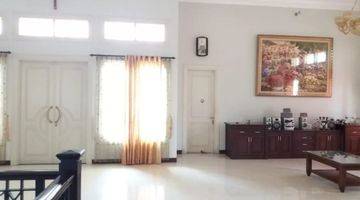 Gambar 3 Nego Keras! Rumah Sultan Furnished Di Manyar Kertoarjo Kertajaya