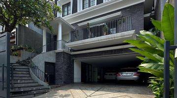 Gambar 1 Rumah Classic Kebayoran Baru Hommy Murah