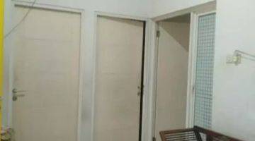 ruang keluarga sudah renov bangunan terawat rumah