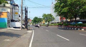 Gambar 1  Ruko Parkir Luas di Jl MT Haryono, Semarang Tengah