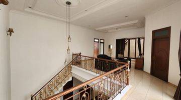 Gambar 4 Dijual Rumah Taman Surya 2 Boulevard, FURNISH siap huni