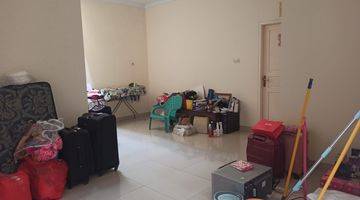 foto lainnya rumah bagus unfurnished shm di