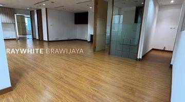 Gambar 1 Menara Sudirman, Office Space Semi Furnished Kondisi Baru