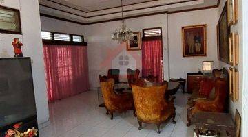 Gambar 3 Dijual Rumah Lama Dalam Cluster Area Tenang Di Area Cideng