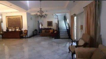 Gambar 3 Rumah Mewah Full Furnished Kawasan Elite Melawai Kebayoran Baru