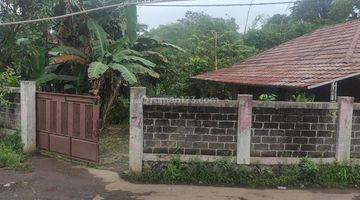 tampak depan tanah shm 823 m2 cocok