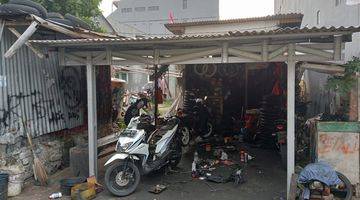 Gambar 1 Tanah pinggir jalan cocok buat usaha