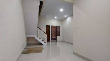 ruang tamu rumah siap huni unit terakhir