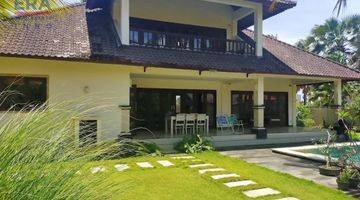 Gambar 1 Villa Terawat Full Furnished Loba Sari Abang Karang Asem Bali