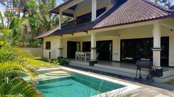 Gambar 2 Villa Terawat Full Furnished Loba Sari Abang Karang Asem Bali