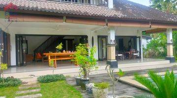 Gambar 3 Villa Terawat Full Furnished Loba Sari Abang Karang Asem Bali