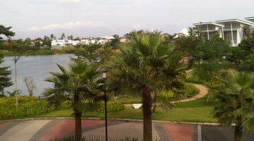 Gambar 2 Grisea Lakeview Rumah Pas Depan Danau Sangat Jarang Summarecon Gading Serpong The Springs