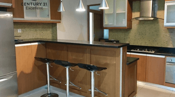 Gambar 2 Dijual Apartemen Hamptons Park Tipe 3 Kamar Kondisi Furnished di Pondok Indah