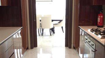 Gambar 3 Disewakan Apartemen Botanica Simprug 2br+1 Maid High Floor Lux Furnished