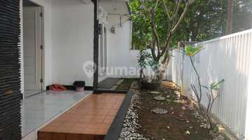 tampak depan rumah murah di bintaro permata