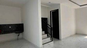 Gambar 4 Townhouse,one Gate System,swimming Pool,jagakarsa,jakarta Selatan