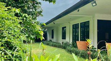 foto lainnya classic one storey house with