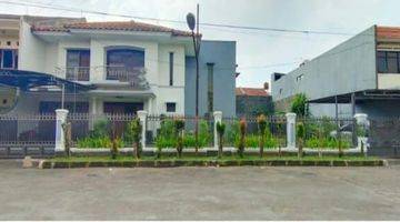 Gambar 1 DIJUAL RUMAH LUX & SEMI FURNISHED & STRATEGIS 2 LANTAI

Sayap BKR / Sriwijaya / Soekarno Hatta
