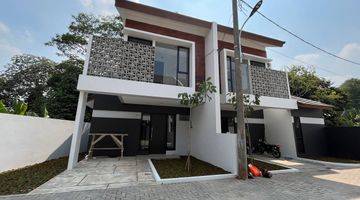 Gambar 1 Rumah Teras Grandwiz Sisa 2 Unit di Mustika Jaya Bekasi Timur