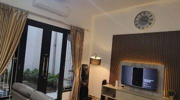 Gambar 5 Rumah Cantik Furnished Lokasi Asri & Nyaman Nusaloka Bsd City