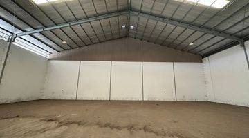 Gambar 2 Gudang 700 M2 Loading Dock Disewakan 1 Bagus Murah