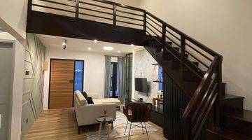 ruang keluarga rumah furnished di kota baru