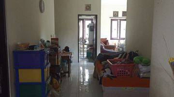 Gambar 5 Dijual Rumah Second Lantai 1