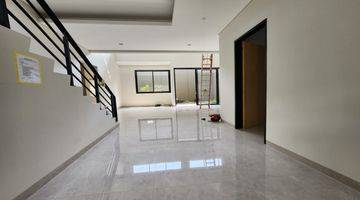 Gambar 2 Jual Rumah Singgasana Minimalis Modern 100% Baru 