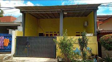 tampak depan rumah 1,5 lantai harga dibawah