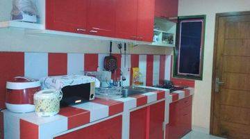 dapur rumah modern nyaman dan tenang