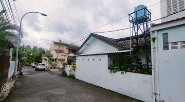 Gambar 1 Rumah Bagus Unfurnished SHM Komplek di Pesantren Dkt Pemkot Cimahi