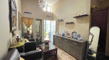 Gambar 5 Rumah 2 Lantai Sudah Renovasi Furnished SHM di Kota Baru Parahyangan , Bandung