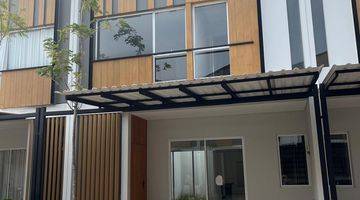 Gambar 1 Rumah 2 Lantai Bagus Semi Furnished SHM di Mazenta Residence, Tangerang Selatan