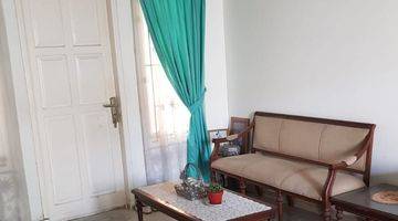 Gambar 4 Rumah 2 Lantai Bagus Semi Furnished SHM di Jl. Siaga Baru, Jakarta Selatan