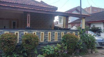 Gambar 1 Rumah 2 Lantai Bagus Semi Furnished SHM di Pondok Gede, Depok