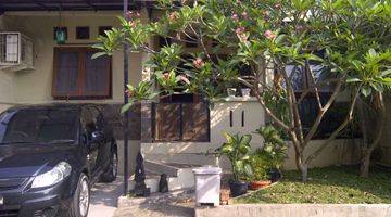 tampak depan rumah siap huni dalam clistershm