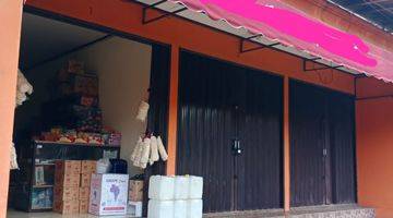 garasi/carport rumah kontrakan bonus 3 kios