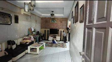 Gambar 1 Rumah Di Perumnas Karawaci