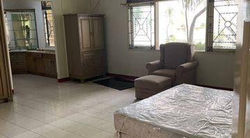 Gambar 3 TURUN HaRGA!! Rumah hoek besar siap huni dengan good s.pool di Bintaro, Jakarta Selatan