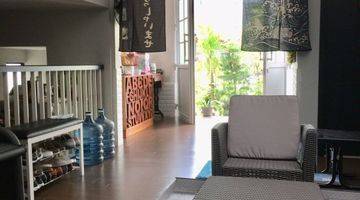 Gambar 3 Rumah Bagus Semi-furnished Di Kebayoran Bintaro