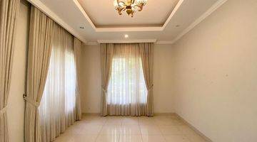 Gambar 4 Lavish House In Patra Kuningan, South Jakarta