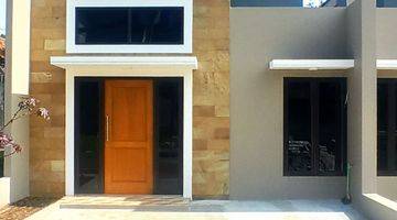 Gambar 1 Rumah Minimalis Modern Nan Asri