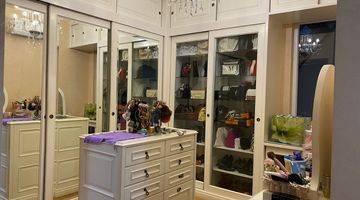 kamar mandi rumah pik kayara high ceiling,