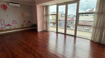 Gambar 1 Rumah Pluit American Classic, 3.5Lantai Bagus Semi Furnished! 