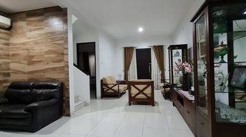 Gambar 1 Disewakan Rumah Di Melia Graha Raya 