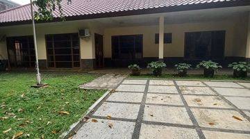 Gambar 1 Disewakan Rumah 5 Menit Ke Senopati Raya