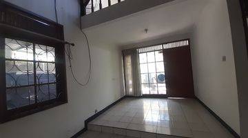 Gambar 4 Dijual Cepat Hitung Tanah, Rumah Butuh Renovasi Area Cihanjuang